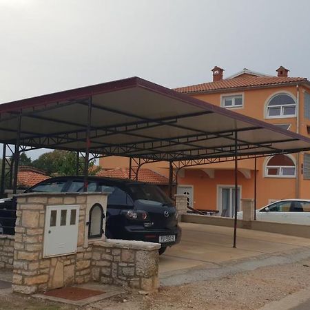 Apartmani Citrus Novigrad Filipac Bagian luar foto
