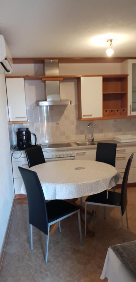 Apartmani Citrus Novigrad Filipac Bagian luar foto