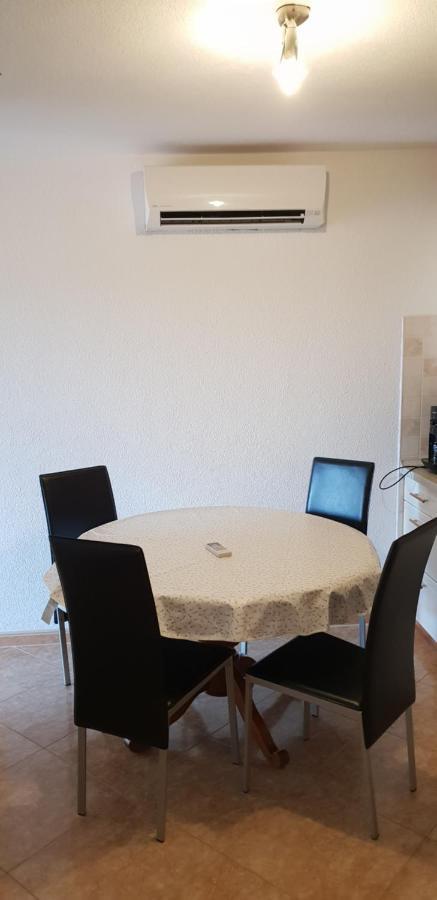 Apartmani Citrus Novigrad Filipac Bagian luar foto
